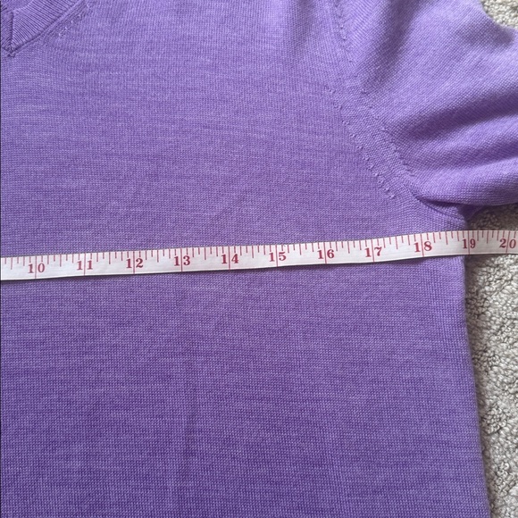 Banana Republic Merino Wool Sweater Small Purple V Neck Lightweight - Picture 3 of 5